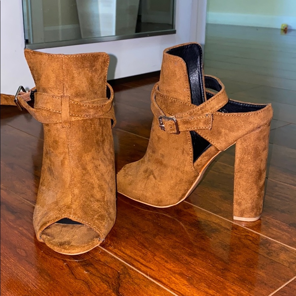 Heels/Bootie